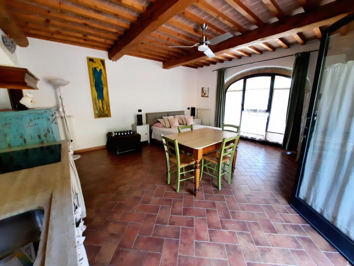 Apartmán Il Casolare Val Di Mare Riparbella Exteriér fotografie